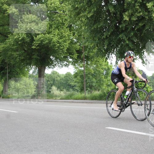 15.06.2025 - 7 Türme Triathlon Yannick Fuchs http://msf.ph/oto/7957870 15.06.2025 10:02:33 Radfahren  meine-sportfotos.de