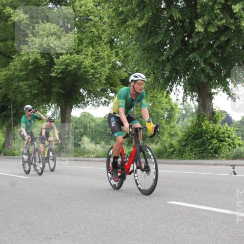 15.06.2025 - 7 Türme Triathlon Yannick Fuchs http://msf.ph/oto/7957884 15.06.2025 10:02:48 Radfahren  meine-sportfotos.de