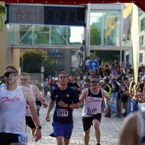 13.06.2025 - Holstenköstenlauf Felixshl http://msf.ph/oto/7957905 13.06.2025 19:48:39 Laufen 2362, 2691, 2819, 3052, 3209, 3210, 3211, 3219, 3648, 3787 meine-sportfotos.de