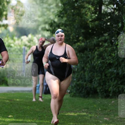 15.06.2025 - 7 Türme Triathlon Michael Strokosch http://msf.ph/oto/7957924 15.06.2025 12:37:17 Schwimmen 368, 369, 491, 520, 556, 668 meine-sportfotos.de