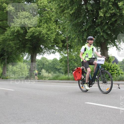 15.06.2025 - 7 Türme Triathlon Yannick Fuchs http://msf.ph/oto/7957926 15.06.2025 10:03:38 Radfahren  meine-sportfotos.de
