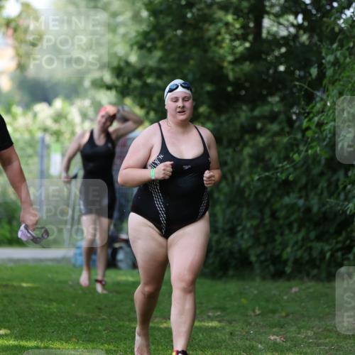 15.06.2025 - 7 Türme Triathlon Michael Strokosch http://msf.ph/oto/7957930 15.06.2025 12:37:17 Schwimmen 368, 369, 491, 520, 556, 668 meine-sportfotos.de