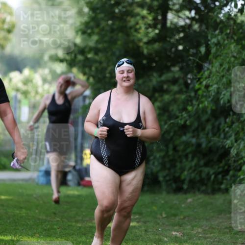 15.06.2025 - 7 Türme Triathlon Michael Strokosch http://msf.ph/oto/7957938 15.06.2025 12:37:17 Schwimmen 368, 369, 491, 520, 556, 668 meine-sportfotos.de