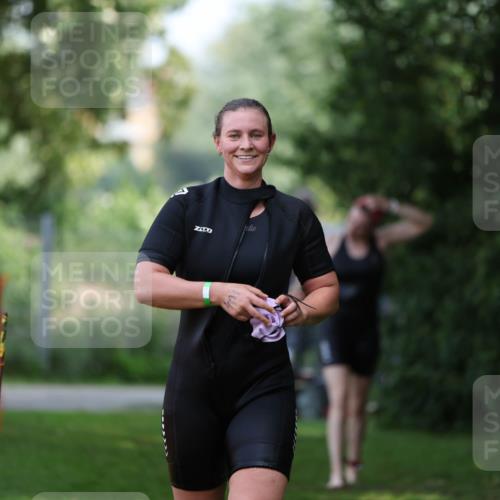 15.06.2025 - 7 Türme Triathlon Michael Strokosch http://msf.ph/oto/7957966 15.06.2025 12:37:19 Schwimmen 368, 369, 491, 520, 556, 668 meine-sportfotos.de