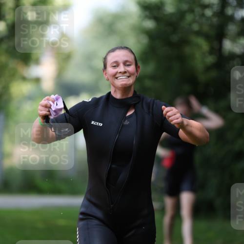 15.06.2025 - 7 Türme Triathlon Michael Strokosch http://msf.ph/oto/7957997 15.06.2025 12:37:21 Schwimmen 368, 369, 491, 520, 556, 668 meine-sportfotos.de