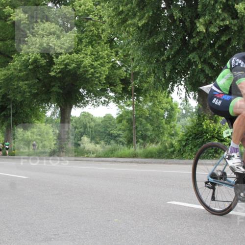 15.06.2025 - 7 Türme Triathlon Yannick Fuchs http://msf.ph/oto/7958007 15.06.2025 10:06:15 Radfahren  meine-sportfotos.de