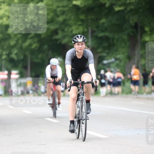 15.06.2025 - 7 Türme Triathlon Yannick Fuchs http://msf.ph/oto/7958008 15.06.2025 13:45:24 Radfahren 898, 1018, 1041 meine-sportfotos.de
