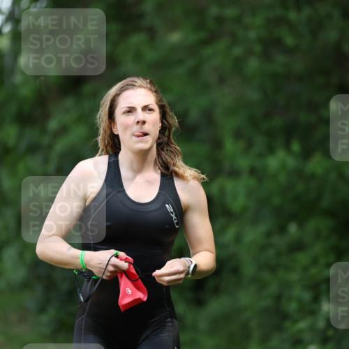 15.06.2025 - 7 Türme Triathlon Michael Strokosch http://msf.ph/oto/7958019 15.06.2025 12:37:27 Schwimmen 356, 368, 369, 491, 668 meine-sportfotos.de