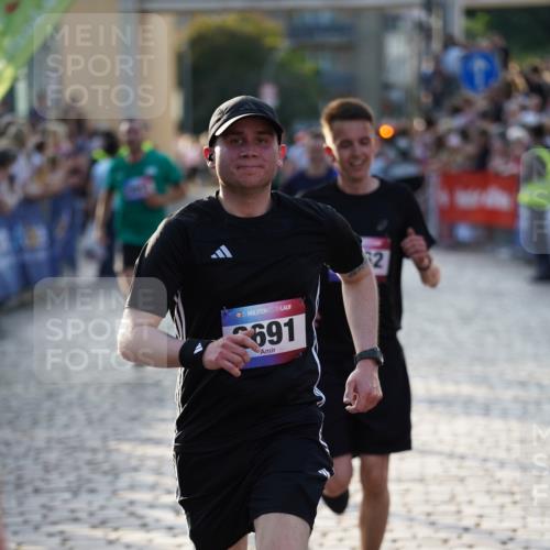 13.06.2025 - Holstenköstenlauf Felixshl http://msf.ph/oto/7958033 13.06.2025 19:48:45 Laufen 2362, 2669, 2691, 2786, 3052, 3648, 3787 meine-sportfotos.de