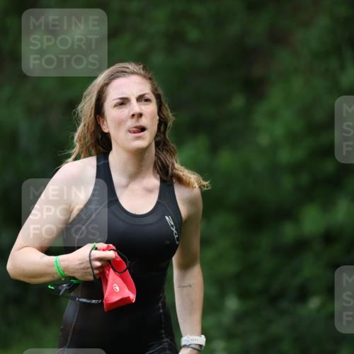 15.06.2025 - 7 Türme Triathlon Michael Strokosch http://msf.ph/oto/7958040 15.06.2025 12:37:28 Schwimmen 356, 368, 369, 491, 668 meine-sportfotos.de