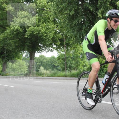 15.06.2025 - 7 Türme Triathlon Yannick Fuchs http://msf.ph/oto/7958044 15.06.2025 10:08:19 Radfahren  meine-sportfotos.de