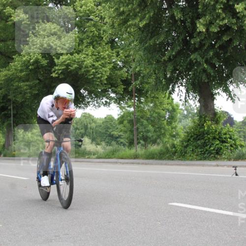 15.06.2025 - 7 Türme Triathlon Yannick Fuchs http://msf.ph/oto/7958145 15.06.2025 10:56:03 Radfahren  meine-sportfotos.de