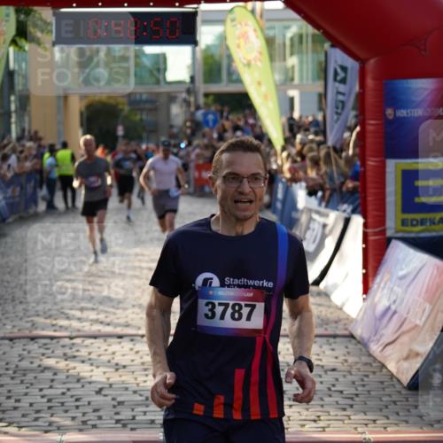 13.06.2025 - Holstenköstenlauf Felixshl http://msf.ph/oto/7958149 13.06.2025 19:48:49 Laufen 2282, 2362, 2408, 2669, 2685, 2786, 3052, 3622, 3787 meine-sportfotos.de