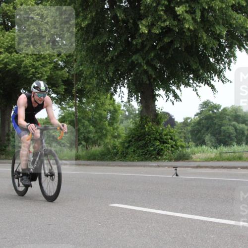 15.06.2025 - 7 Türme Triathlon Yannick Fuchs http://msf.ph/oto/7958165 15.06.2025 11:02:25 Radfahren  meine-sportfotos.de