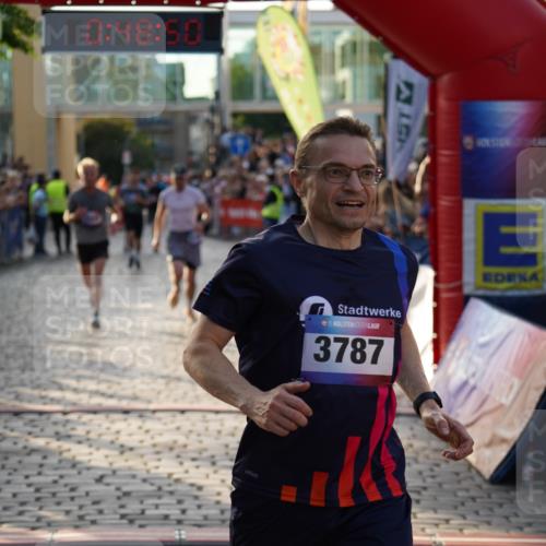 13.06.2025 - Holstenköstenlauf Felixshl http://msf.ph/oto/7958170 13.06.2025 19:48:49 Laufen 2282, 2362, 2408, 2669, 2685, 2786, 3052, 3622, 3787 meine-sportfotos.de