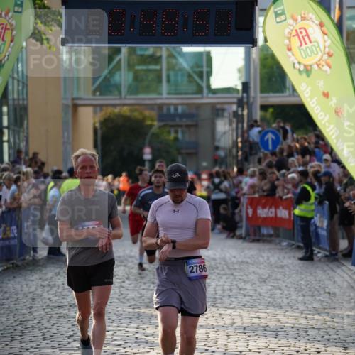 13.06.2025 - Holstenköstenlauf Felixshl http://msf.ph/oto/7958195 13.06.2025 19:48:51 Laufen 2282, 2408, 2669, 2685, 2786, 3052, 3622, 3787 meine-sportfotos.de