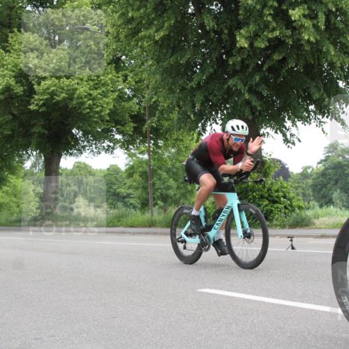 15.06.2025 - 7 Türme Triathlon Yannick Fuchs http://msf.ph/oto/7958219 15.06.2025 11:06:14 Radfahren  meine-sportfotos.de