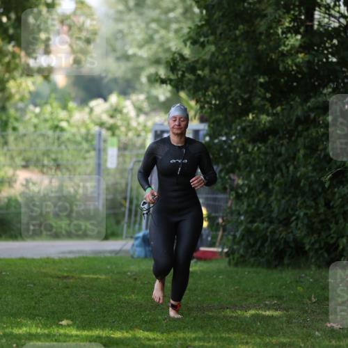 15.06.2025 - 7 Türme Triathlon Michael Strokosch http://msf.ph/oto/7958252 15.06.2025 12:39:24 Schwimmen 444, 517, 662 meine-sportfotos.de