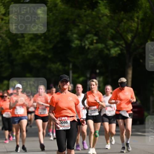 15.06.2025 - REWE Women's Run Dr. Thomas Lammeyer http://msf.ph/oto/7958258 15.06.2025 09:48:13 Laufen 0086, 10085 meine-sportfotos.de