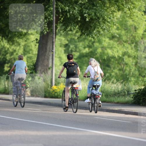 15.06.2025 - 7 Türme Triathlon Yannick Fuchs http://msf.ph/oto/7958278 15.06.2025 08:47:49 Radfahren  meine-sportfotos.de