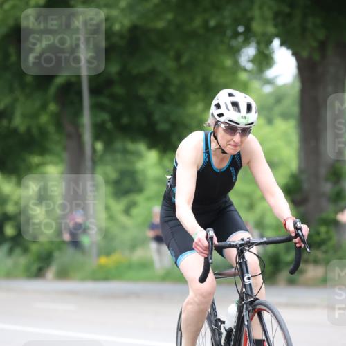 15.06.2025 - 7 Türme Triathlon Yannick Fuchs http://msf.ph/oto/7958284 15.06.2025 13:45:48 Radfahren 529, 1027 meine-sportfotos.de