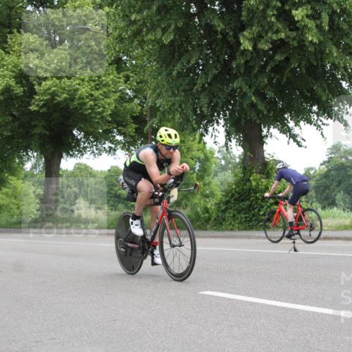 15.06.2025 - 7 Türme Triathlon Yannick Fuchs http://msf.ph/oto/7958288 15.06.2025 11:08:31 Radfahren  meine-sportfotos.de