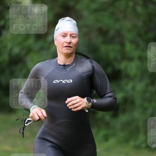 15.06.2025 - 7 Türme Triathlon Michael Strokosch http://msf.ph/oto/7958318 15.06.2025 12:39:28 Schwimmen 444, 662 meine-sportfotos.de