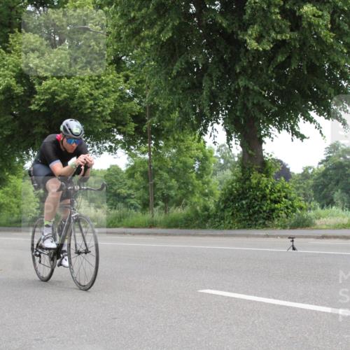 15.06.2025 - 7 Türme Triathlon Yannick Fuchs http://msf.ph/oto/7958325 15.06.2025 11:09:25 Radfahren  meine-sportfotos.de