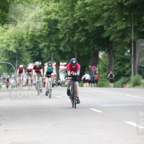 15.06.2025 - 7 Türme Triathlon Yannick Fuchs http://msf.ph/oto/7958344 15.06.2025 13:46:10 Radfahren 721, 932, 997, 1129 meine-sportfotos.de