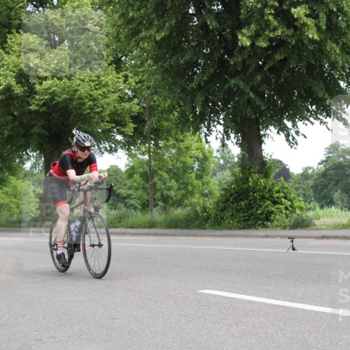 15.06.2025 - 7 Türme Triathlon Yannick Fuchs http://msf.ph/oto/7958346 15.06.2025 11:09:49 Radfahren  meine-sportfotos.de
