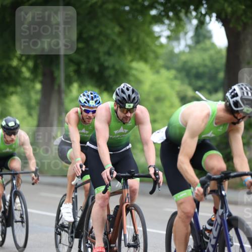 15.06.2025 - 7 Türme Triathlon Yannick Fuchs http://msf.ph/oto/7958373 15.06.2025 09:44:34 Radfahren 11, 12, 13, 14 meine-sportfotos.de