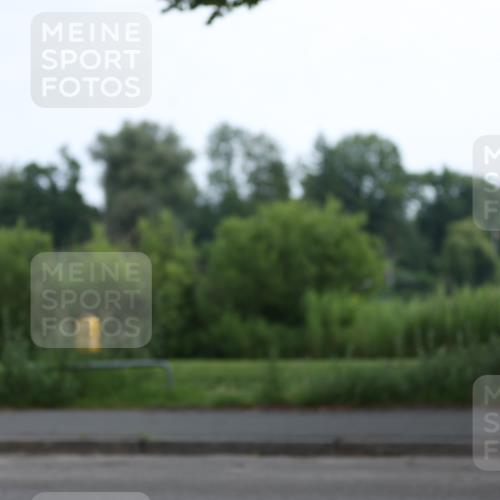 15.06.2025 - 7 Türme Triathlon Yannick Fuchs http://msf.ph/oto/7958399 15.06.2025 09:44:35 Radfahren 11, 12, 13, 14 meine-sportfotos.de