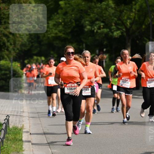 15.06.2025 - REWE Women's Run Dr. Thomas Lammeyer http://msf.ph/oto/7958404 15.06.2025 09:48:21 Laufen 10646, 0103, 10314, 10330 meine-sportfotos.de