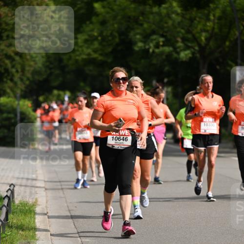 15.06.2025 - REWE Women's Run Dr. Thomas Lammeyer http://msf.ph/oto/7958415 15.06.2025 09:48:21 Laufen 10646, 10330, 10 meine-sportfotos.de