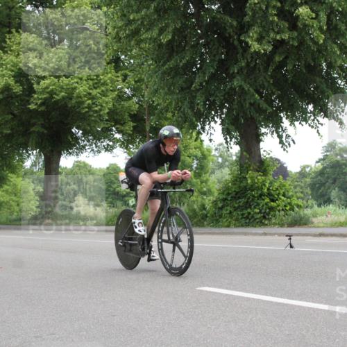 15.06.2025 - 7 Türme Triathlon Yannick Fuchs http://msf.ph/oto/7958428 15.06.2025 11:11:01 Radfahren  meine-sportfotos.de