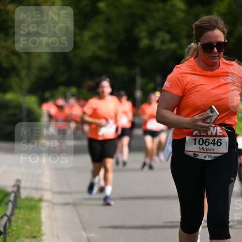15.06.2025 - REWE Women's Run Dr. Thomas Lammeyer http://msf.ph/oto/7958476 15.06.2025 09:48:23 Laufen 10646 meine-sportfotos.de