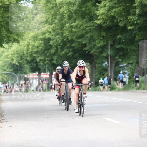 15.06.2025 - 7 Türme Triathlon Yannick Fuchs http://msf.ph/oto/7958483 15.06.2025 13:46:20 Radfahren 790, 906, 1042, 1126 meine-sportfotos.de