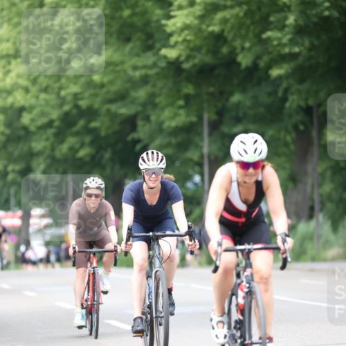 15.06.2025 - 7 Türme Triathlon Yannick Fuchs http://msf.ph/oto/7958501 15.06.2025 13:46:21 Radfahren 790, 906, 1042, 1126 meine-sportfotos.de