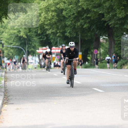 15.06.2025 - 7 Türme Triathlon Yannick Fuchs http://msf.ph/oto/7958532 15.06.2025 13:46:24 Radfahren 453, 790, 906, 1042, 1126, 1161 meine-sportfotos.de