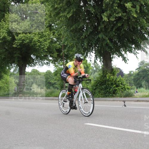 15.06.2025 - 7 Türme Triathlon Yannick Fuchs http://msf.ph/oto/7958536 15.06.2025 11:12:17 Radfahren  meine-sportfotos.de