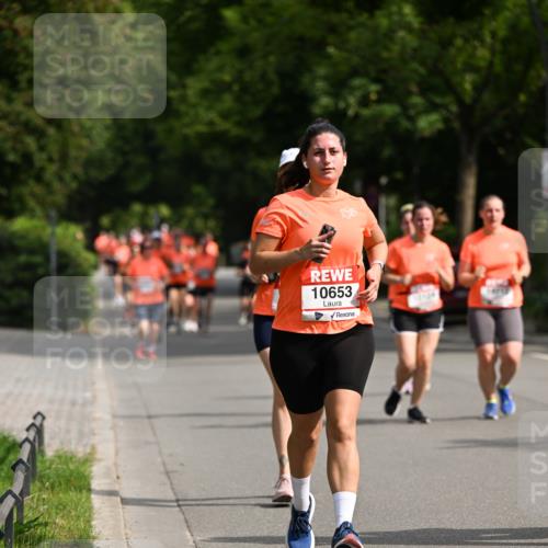 15.06.2025 - REWE Women's Run Dr. Thomas Lammeyer http://msf.ph/oto/7958544 15.06.2025 09:48:25 Laufen 10653 meine-sportfotos.de