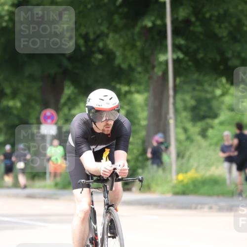 15.06.2025 - 7 Türme Triathlon Yannick Fuchs http://msf.ph/oto/7958613 15.06.2025 13:46:30 Radfahren 453, 813, 1126, 1161 meine-sportfotos.de