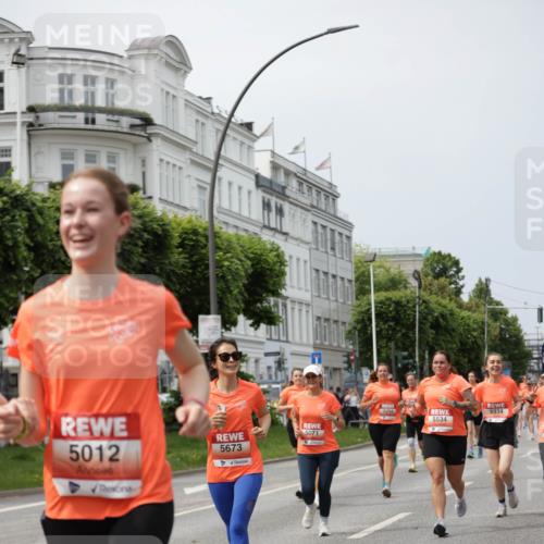 15.06.2025 - REWE Women's Run Jannik Wohlers http://msf.ph/oto/7958618 15.06.2025 09:44:28 Laufen 5012, 5673, 5071, 5294, 5334, 5534 meine-sportfotos.de