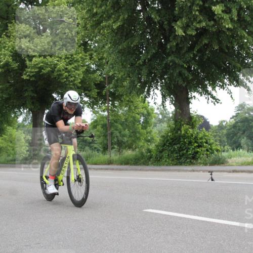 15.06.2025 - 7 Türme Triathlon Yannick Fuchs http://msf.ph/oto/7958631 15.06.2025 11:13:29 Radfahren  meine-sportfotos.de
