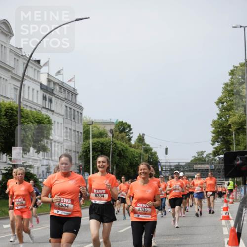 15.06.2025 - REWE Women's Run Jannik Wohlers http://msf.ph/oto/7958700 15.06.2025 09:44:30 Laufen 5428, 5534, 5334, 5335, 665 meine-sportfotos.de