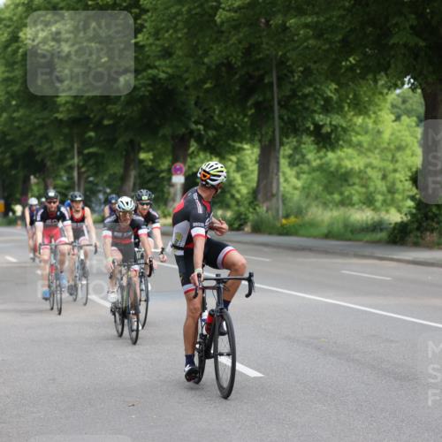 15.06.2025 - 7 Türme Triathlon Yannick Fuchs http://msf.ph/oto/7958723 15.06.2025 09:48:38 Radfahren 31, 33, 34, 35, 71, 74, 75, 101, 104 meine-sportfotos.de
