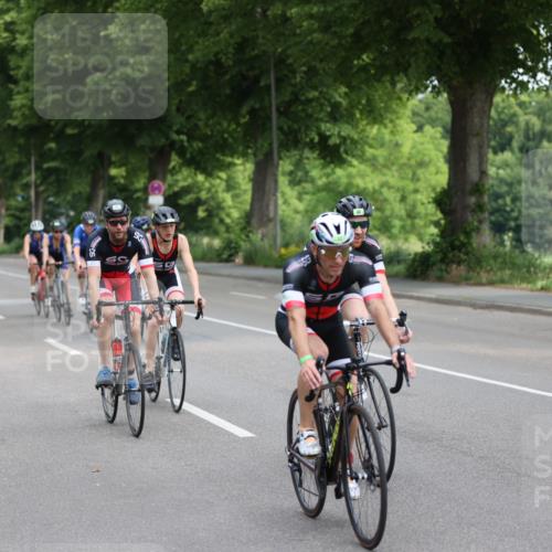 15.06.2025 - 7 Türme Triathlon Yannick Fuchs http://msf.ph/oto/7958749 15.06.2025 09:48:39 Radfahren 31, 33, 34, 35, 71, 74, 75, 101, 104 meine-sportfotos.de