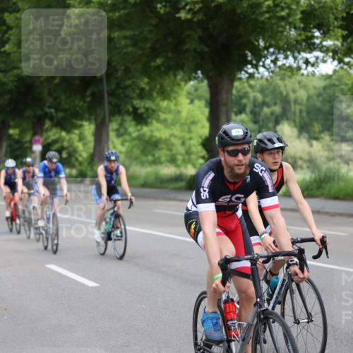 15.06.2025 - 7 Türme Triathlon Yannick Fuchs http://msf.ph/oto/7958758 15.06.2025 09:48:39 Radfahren 31, 33, 34, 35, 71, 74, 75, 101, 104 meine-sportfotos.de