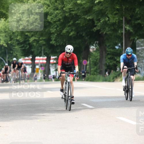 15.06.2025 - 7 Türme Triathlon Yannick Fuchs http://msf.ph/oto/7958772 15.06.2025 13:46:40 Radfahren 243, 381, 752, 968 meine-sportfotos.de