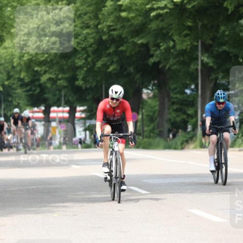 15.06.2025 - 7 Türme Triathlon Yannick Fuchs http://msf.ph/oto/7958775 15.06.2025 13:46:40 Radfahren 243, 381, 752, 968 meine-sportfotos.de